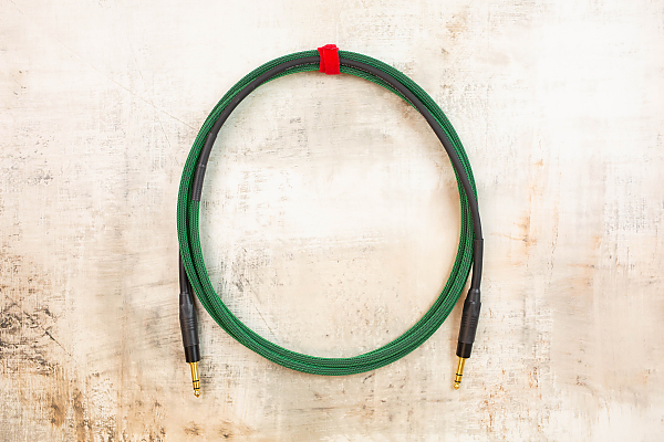 10' TRS Snake Head in Mean Green with Neutrik Straight TRS Gold (connected to instrument) to Neutrik Straight TRS Gold