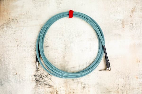15' Standard in Retro Sea Foam with Neutrik Right Angle Nickel to Neutrik Straight Nickel 