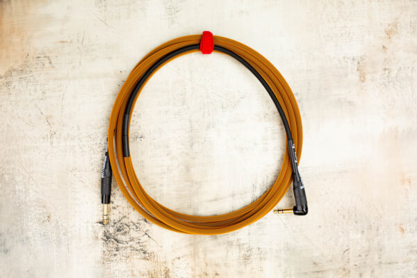 15' TRS Snake Head in Copper with Neutrik Right Angle TRS Gold (connected to instrument) to Neutrik Straight TRS Gold 