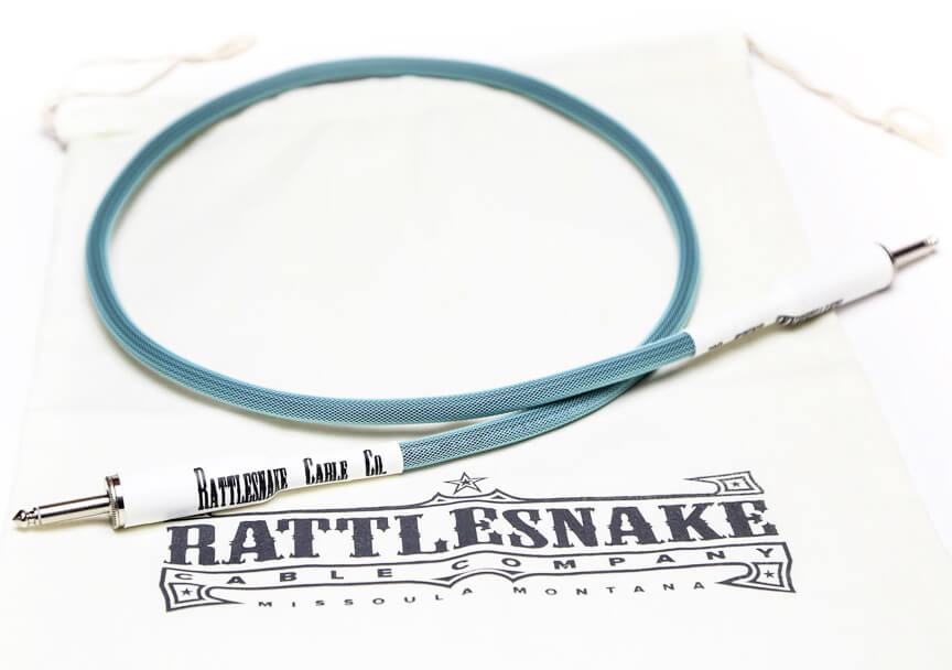 Retro Sea Foam Speaker Cables